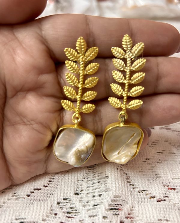 Gilded Pearl Earrings