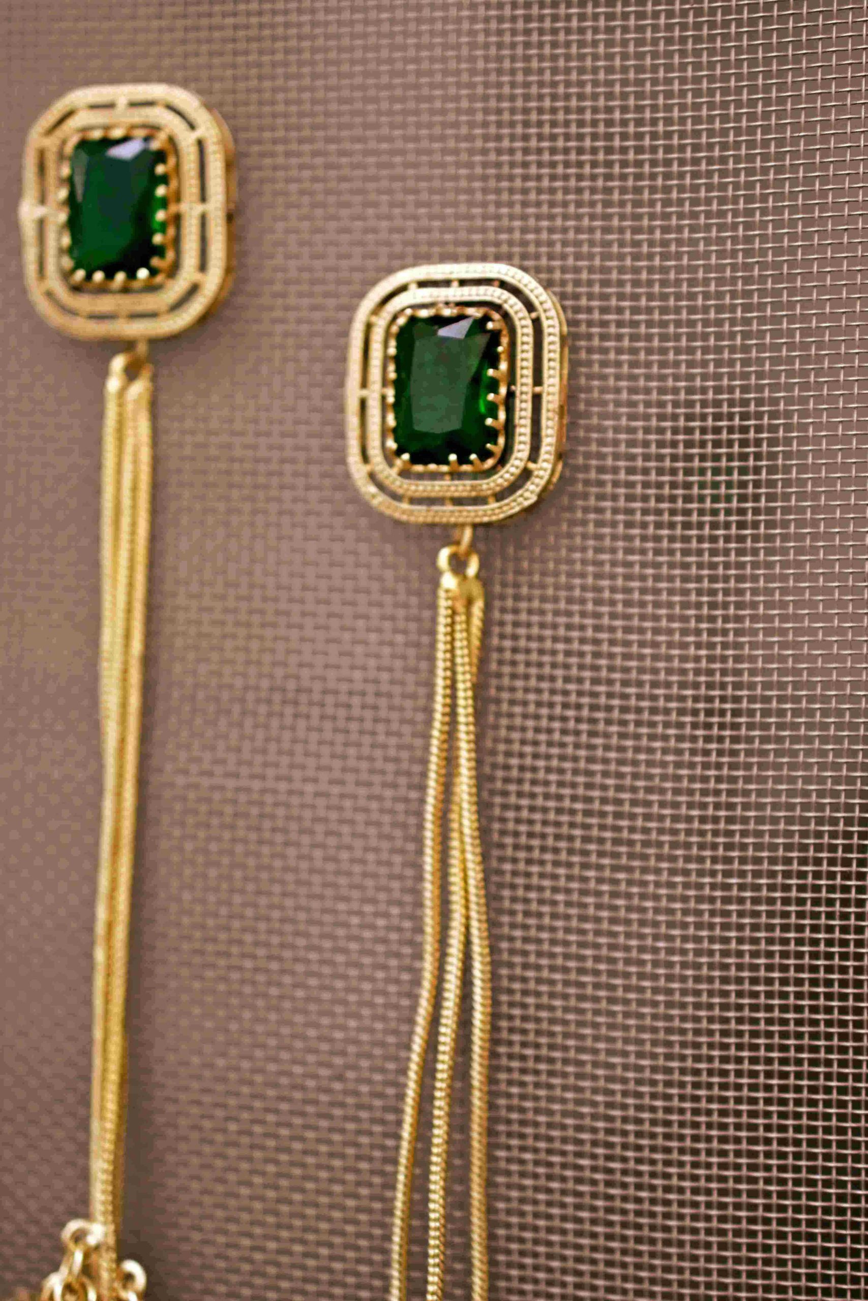 Emerald Aura Earrings